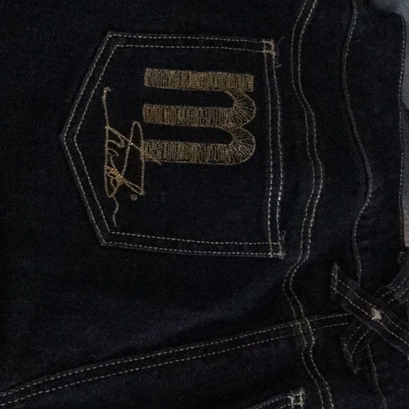Jeans - Picture 2 of 3